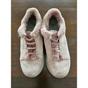 Bzees Pink Ankle Boot‎ Faux Fur-Lined Bootie - Size 7